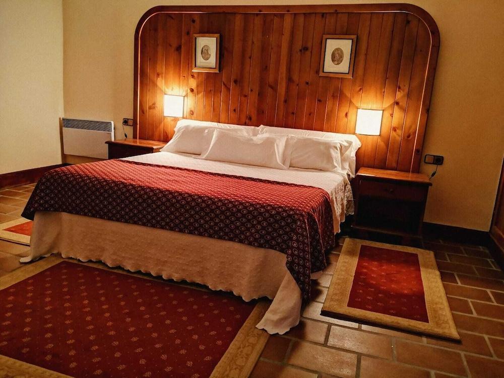 Pazo Revel Hotel & Resort Понтеведра Екстериор снимка