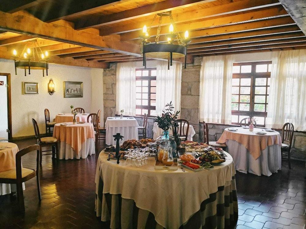 Pazo Revel Hotel & Resort Понтеведра Екстериор снимка